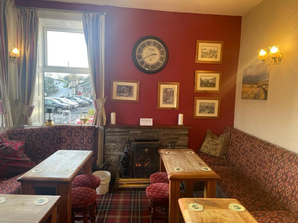 The Board Inn Hawes Extérieur photo